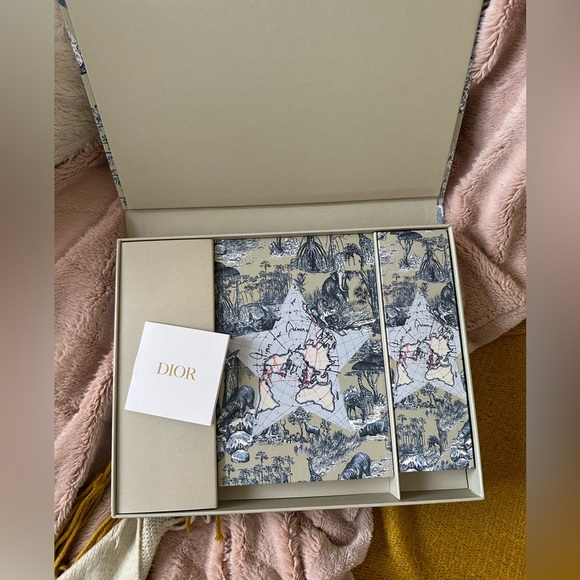 Dior Other - Christian Dior novelty stationary set Notebook and pencils